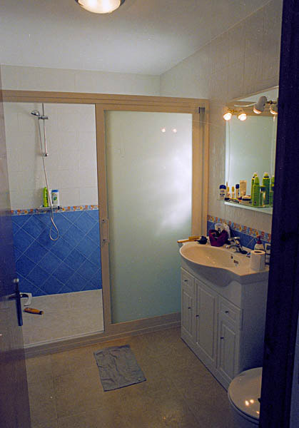 jan2005_08