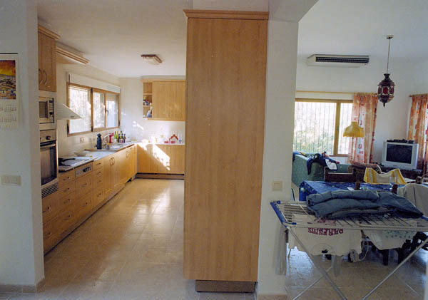 jan2005_12